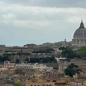 Apartment Penthouse With Terrace Close To Vatican, Rom
